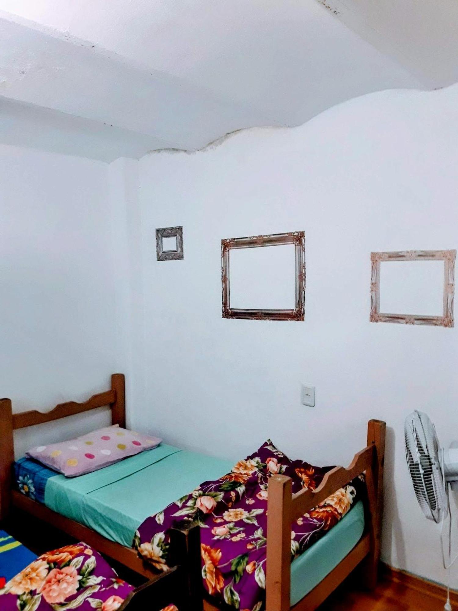 Montevideo Port Hostel Bilik gambar