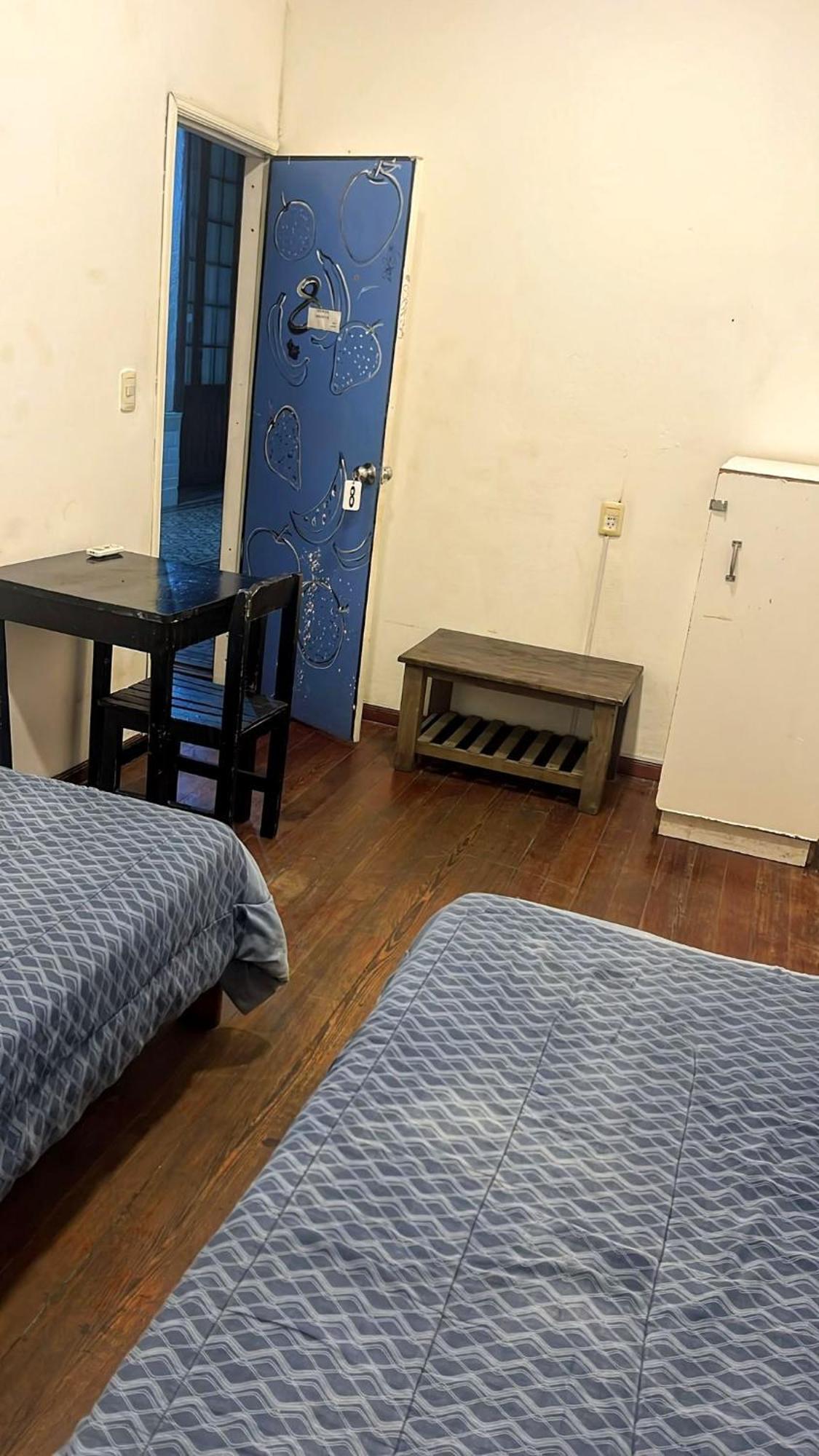 Montevideo Port Hostel Bilik gambar